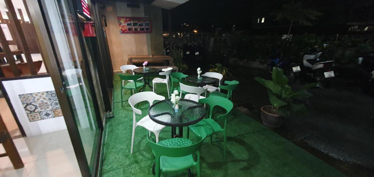 At Home Hotel Patong Екстер'єр фото